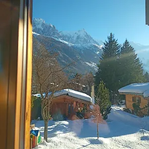 la-chaine-du-mont-blanc.hotels-rhonealpes.com/