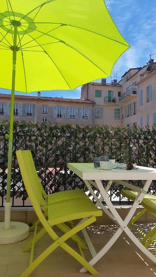 F2 Terrasse, Moderne, Hyper Centre, Clim, Ascenseur- Dubouchage Apartment Nice