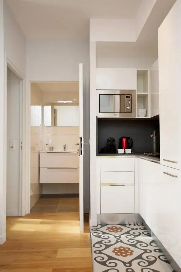 尼斯F2 Terrasse, Moderne, Hyper Centre, Clim, Ascenseur- Dubouchage公寓 0*, 尼斯